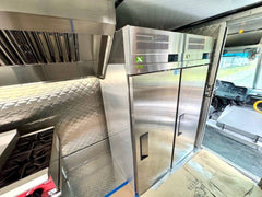 Food Truck Freightliner Step van 2011 Model. NEW BUILD OUT