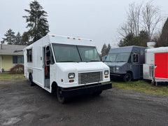 Food Truck Freightliner Step van 2011 Model. NEW BUILD OUT