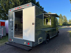2007 Freightliner Utilimaster Diesel Stepvan 18ft Kitchen