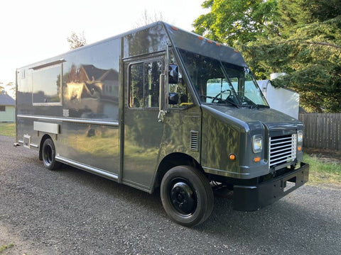 2007 Freightliner Utilimaster Diesel Stepvan 18ft Kitchen